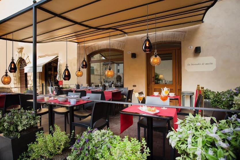 La Locanda Di Anita Cetona Bagian luar foto
